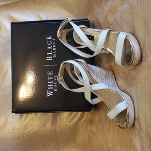 WHBM Shay Divinity Green Leather Wedge Heel, Sandal; Size 7.5